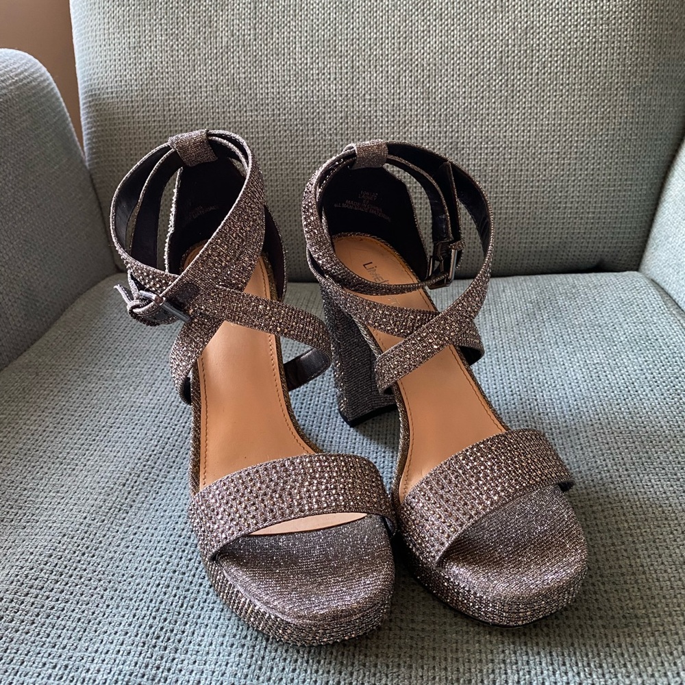 Limelight Laney Glittering Crystals Silver Block 4 Inch Heels 6.5 - Picture 2 of 8